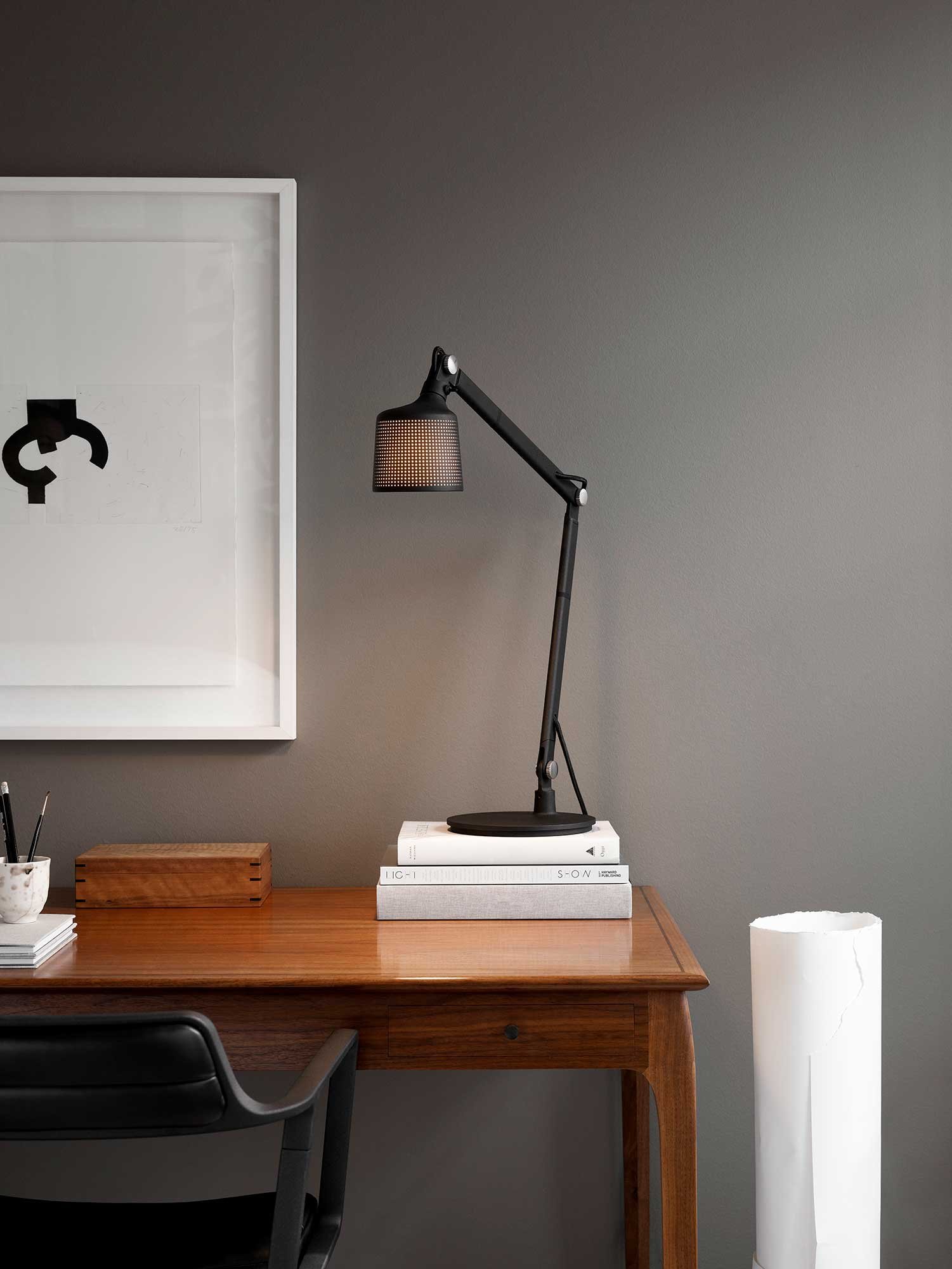 9115750 VIPP 521 BORDLAMPE SORT 3