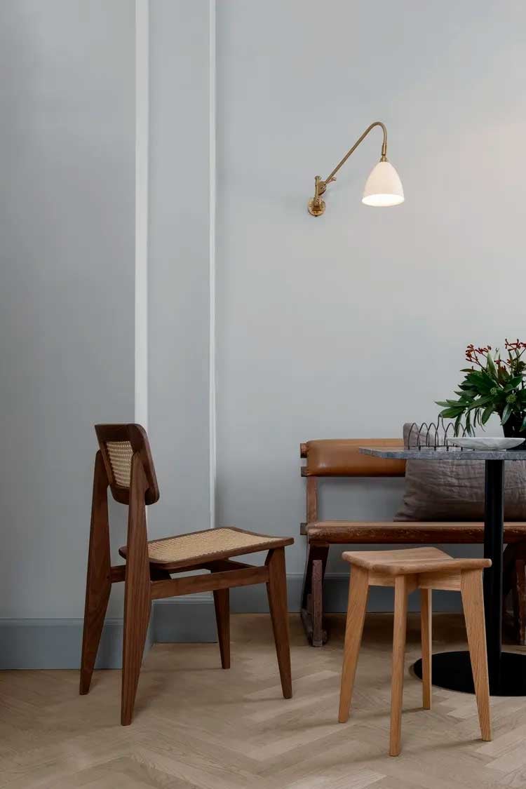 9120851 BESTLITE VÆGLAMPE BL6 MESSING 2