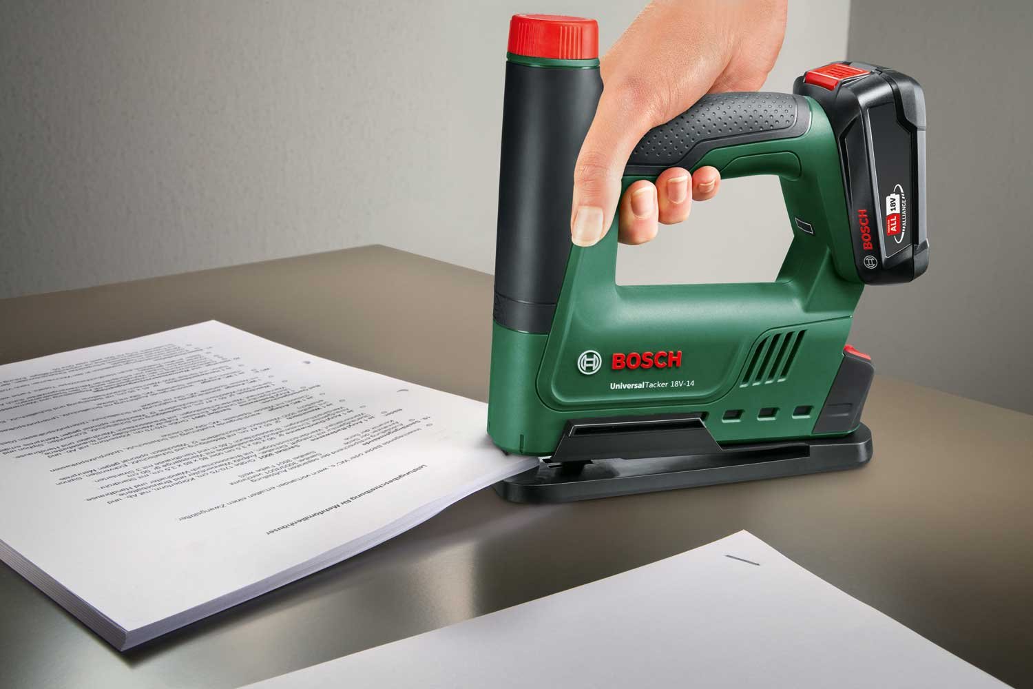 7442669 BOSCH 18V HÆFTEPISTOL 1