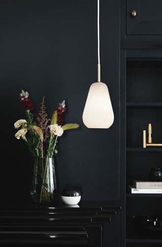 9127315 NUURA ANOLI 1 PENDEL SMALL NORDIC GOLD GOLD 2 WEB