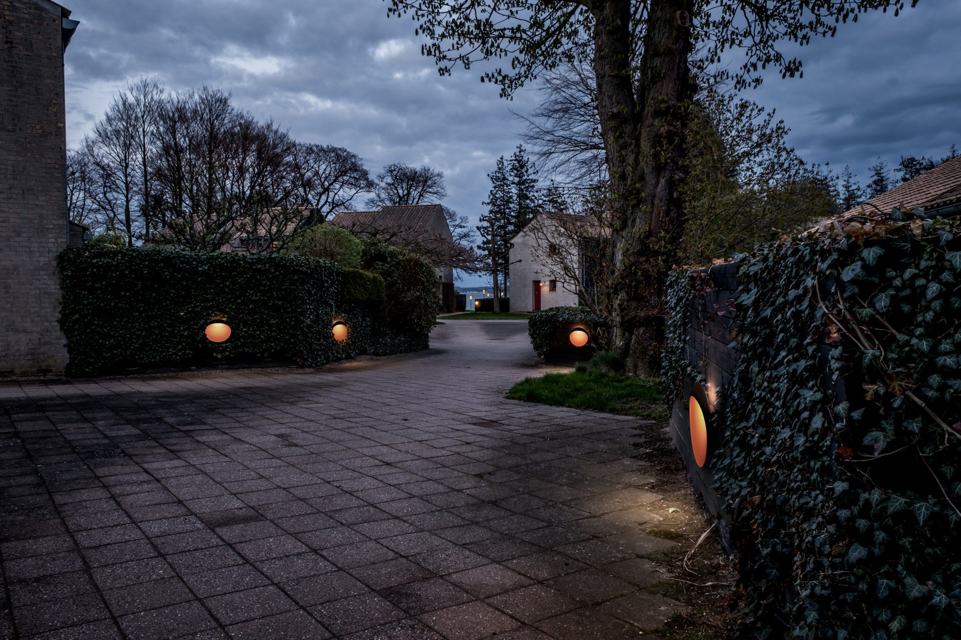 9127799 FLINDT WALL 27K Ø200MM CORTEN 6