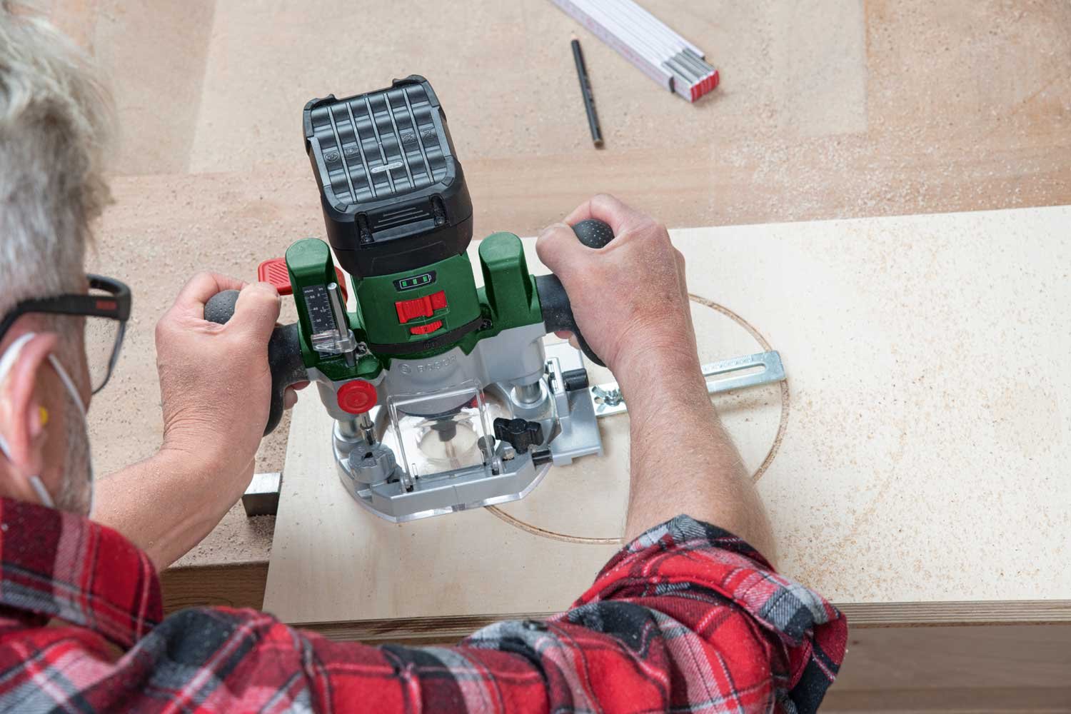 7442865 BOSCH DYKBASE TIL KANTFRÆSER 2