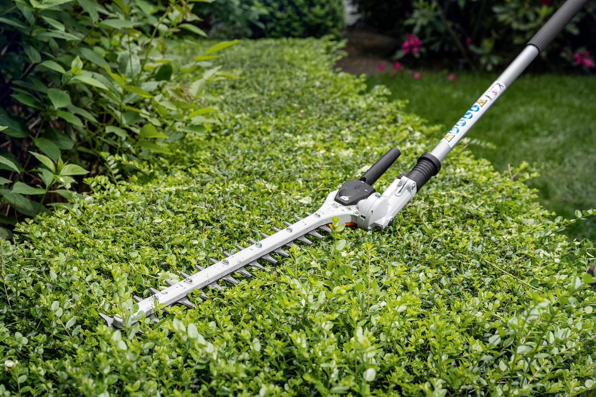9128942 STIHL HL KM 145 GR. 2