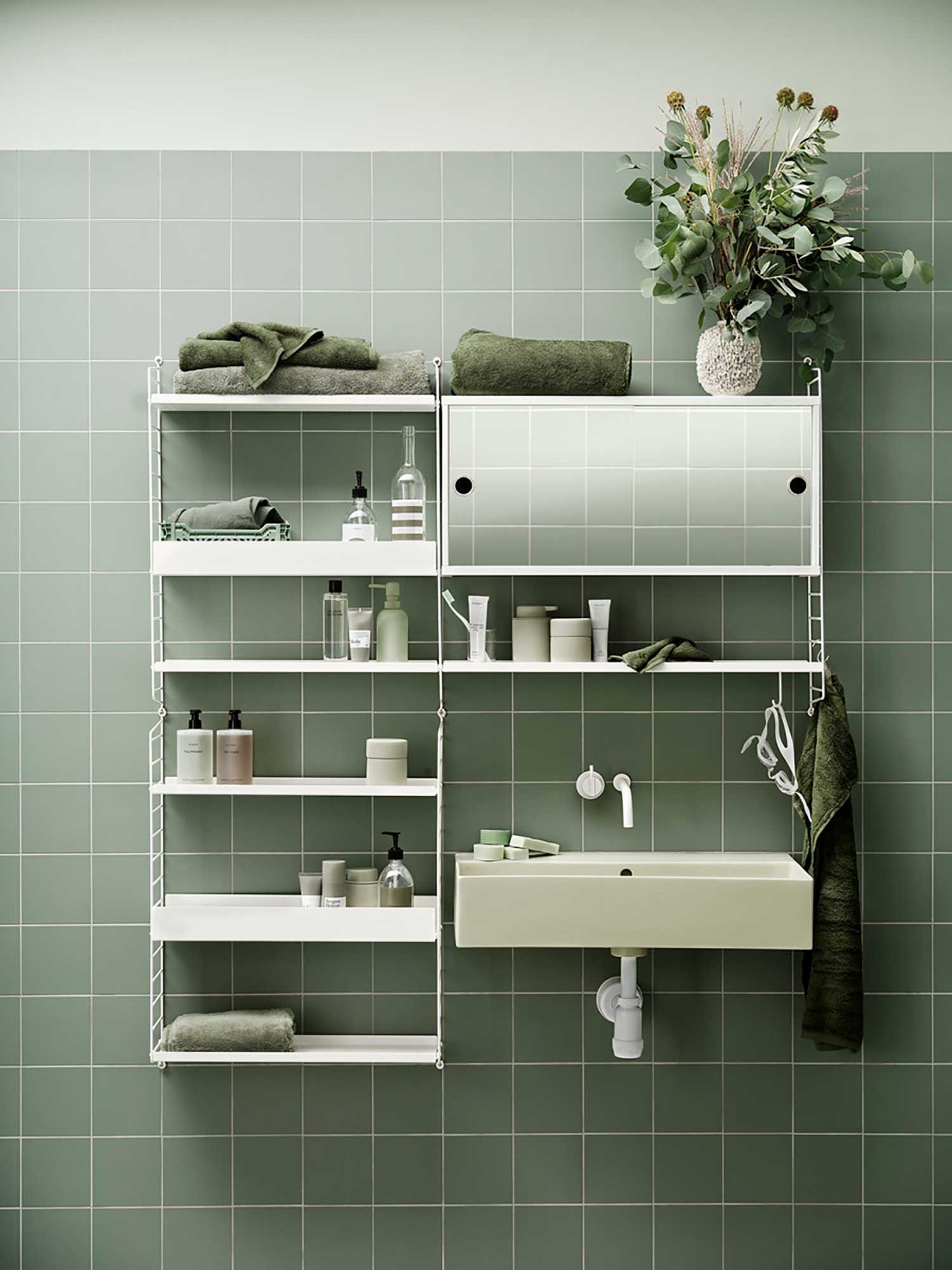 9130994 STRING SKAB MED SKYDEDØRE 2
