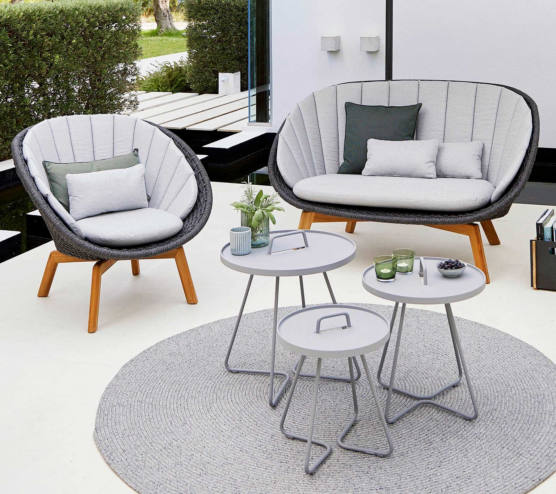 9131292 CANE LINE PEACOCK LOUNGESTOL 2