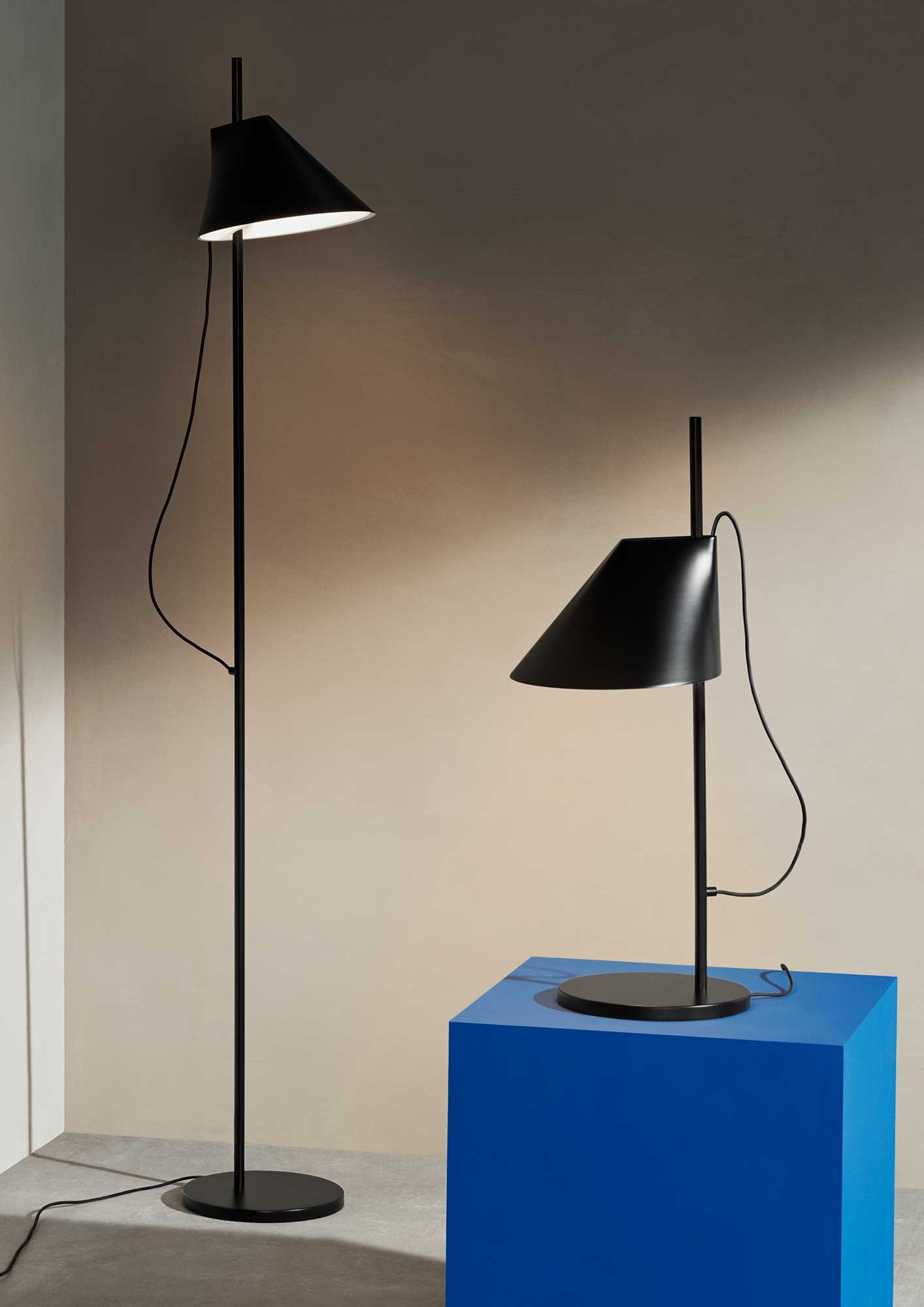 9133296 YUH LED GULVLAMPE 2