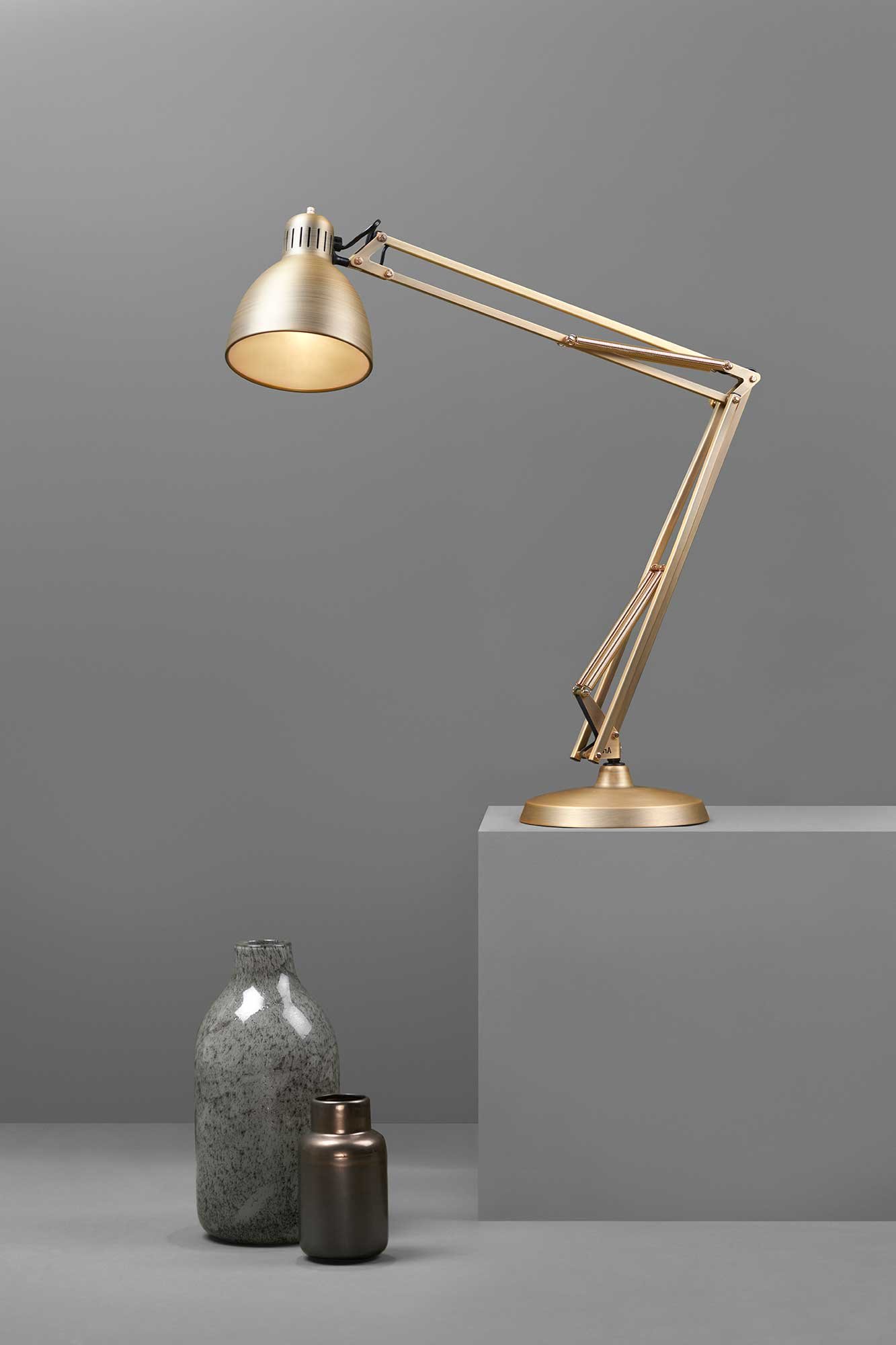 9133803 ARCHI T2 LAMPEFOD MESSING 2