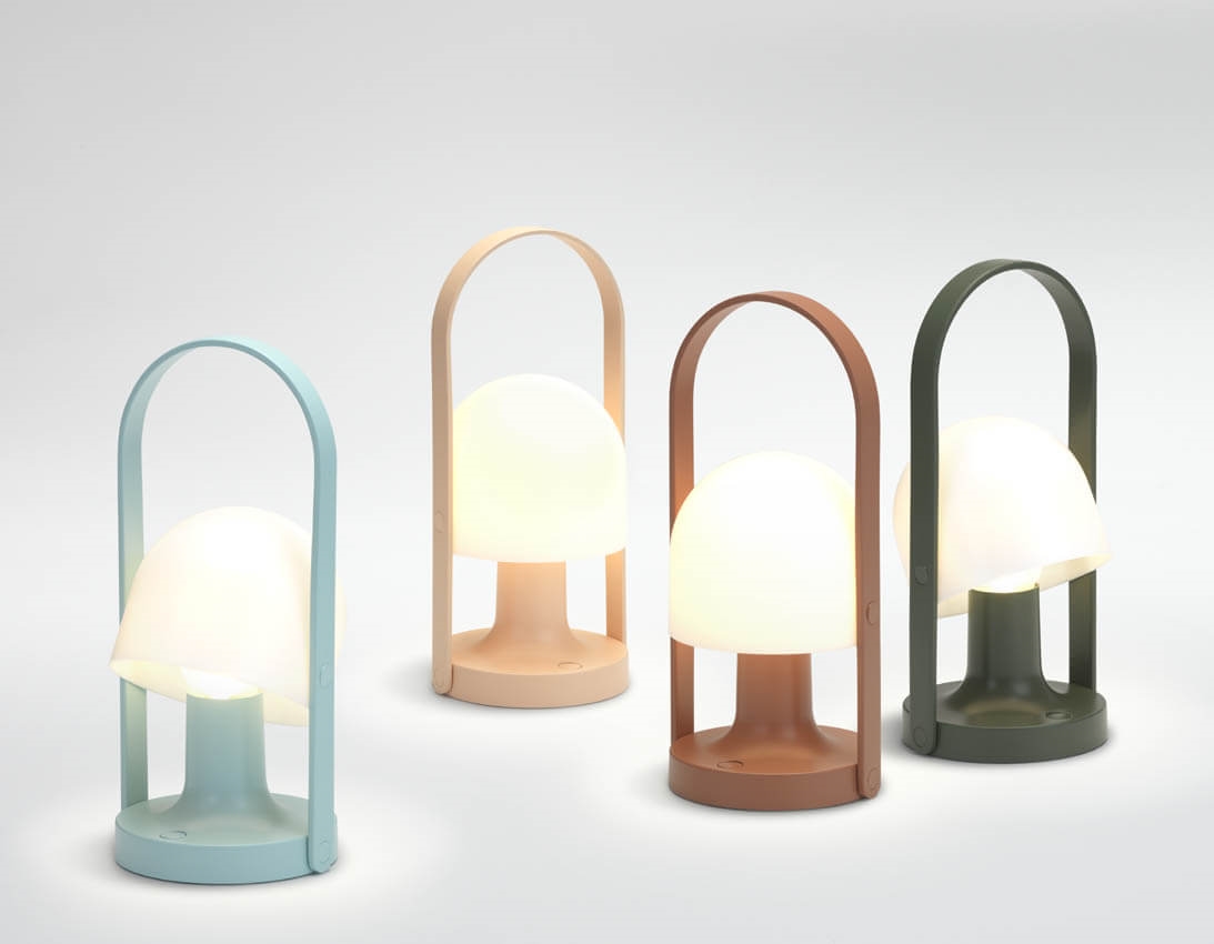9133998 FOLLOWME BORDLAMPE