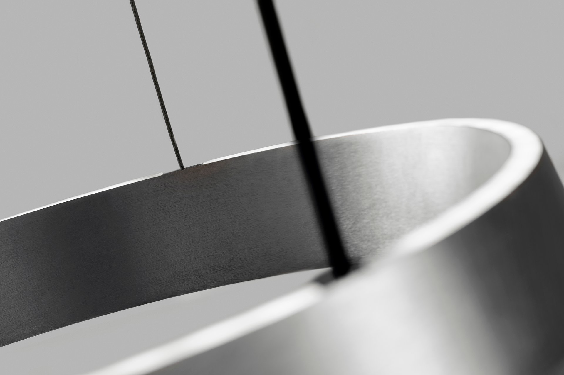 9141005 EDGE ROUND PENDEL Ø500MM 3