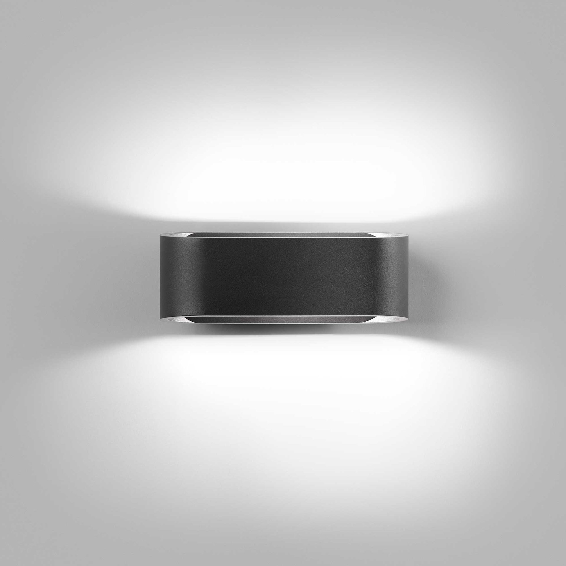 9142021 AURA W1 VÆGLAMPE SORT 2