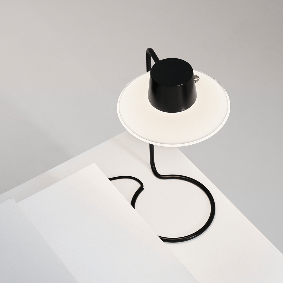 9143587 AJ OXFORD BORDLAMPE 280 SORT 1