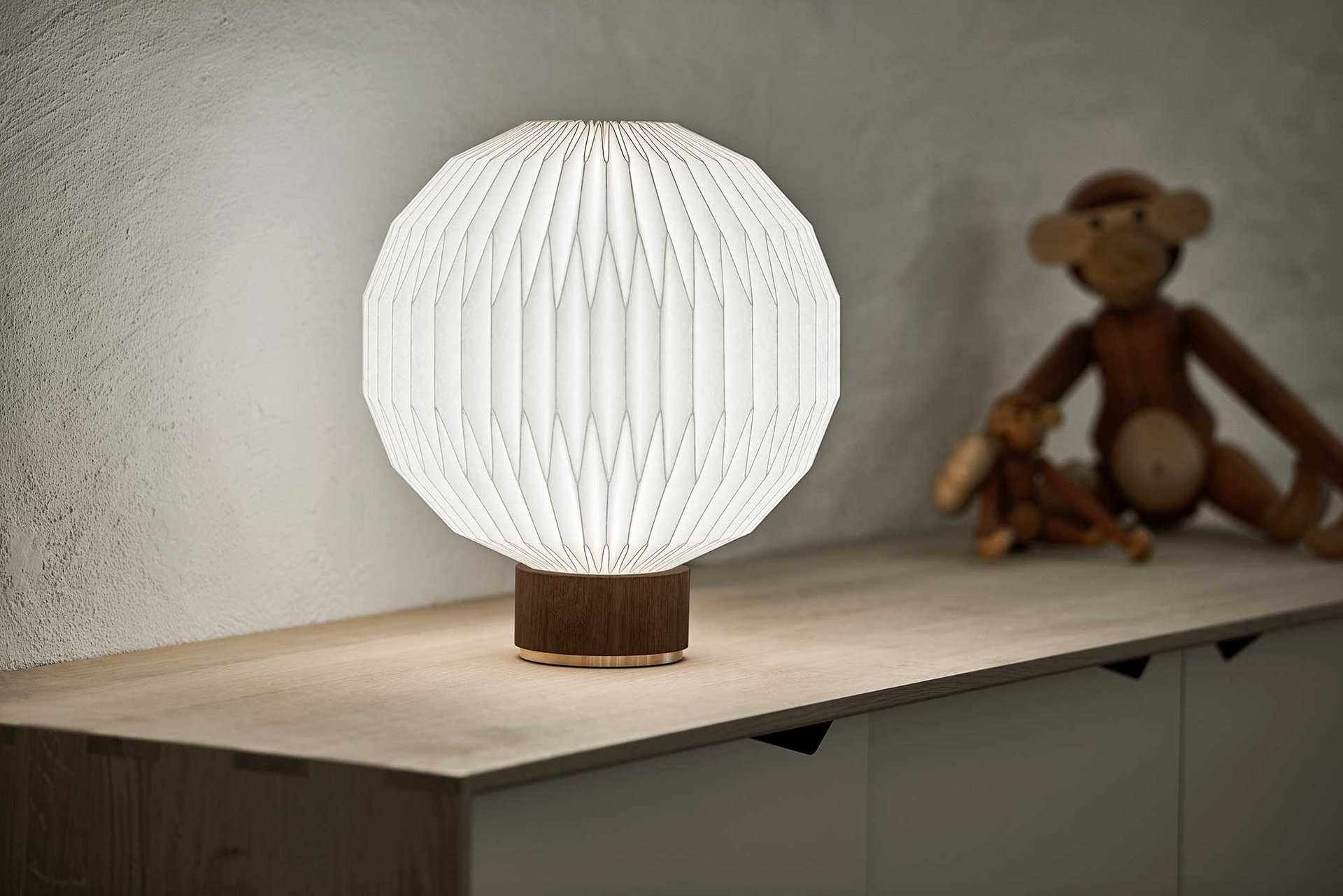 9144572 LE KLINT BORDLAMPE MODEL 375 2