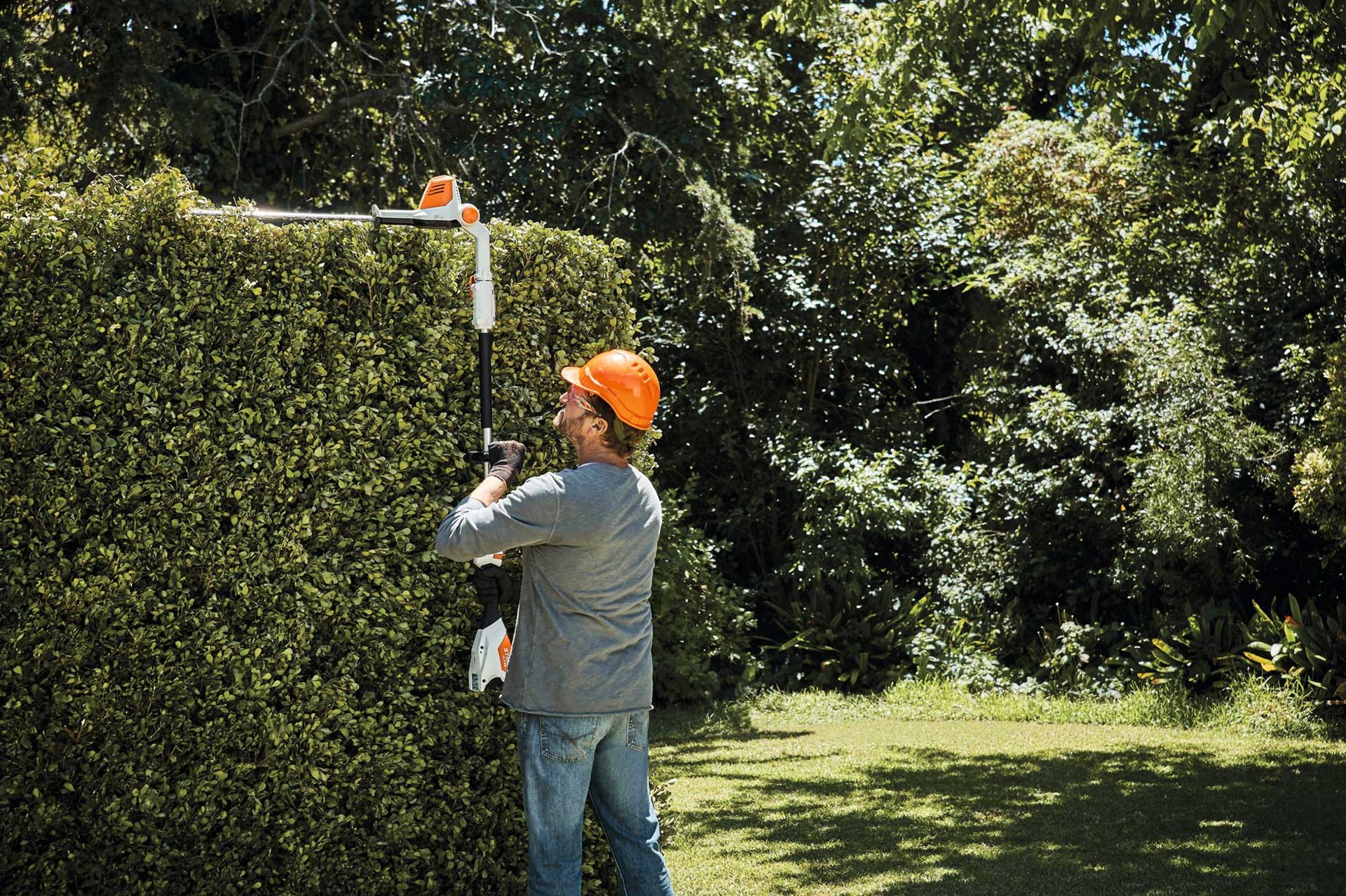 9144813 STIHL BATTERISTANGHÆKKEKLIPPER4