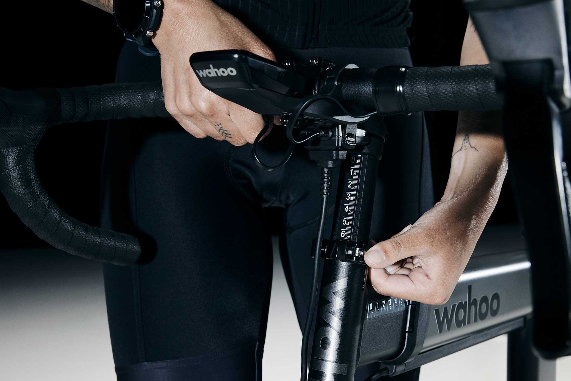9144824 WAHOO KICKR BIKE SHIFT 6