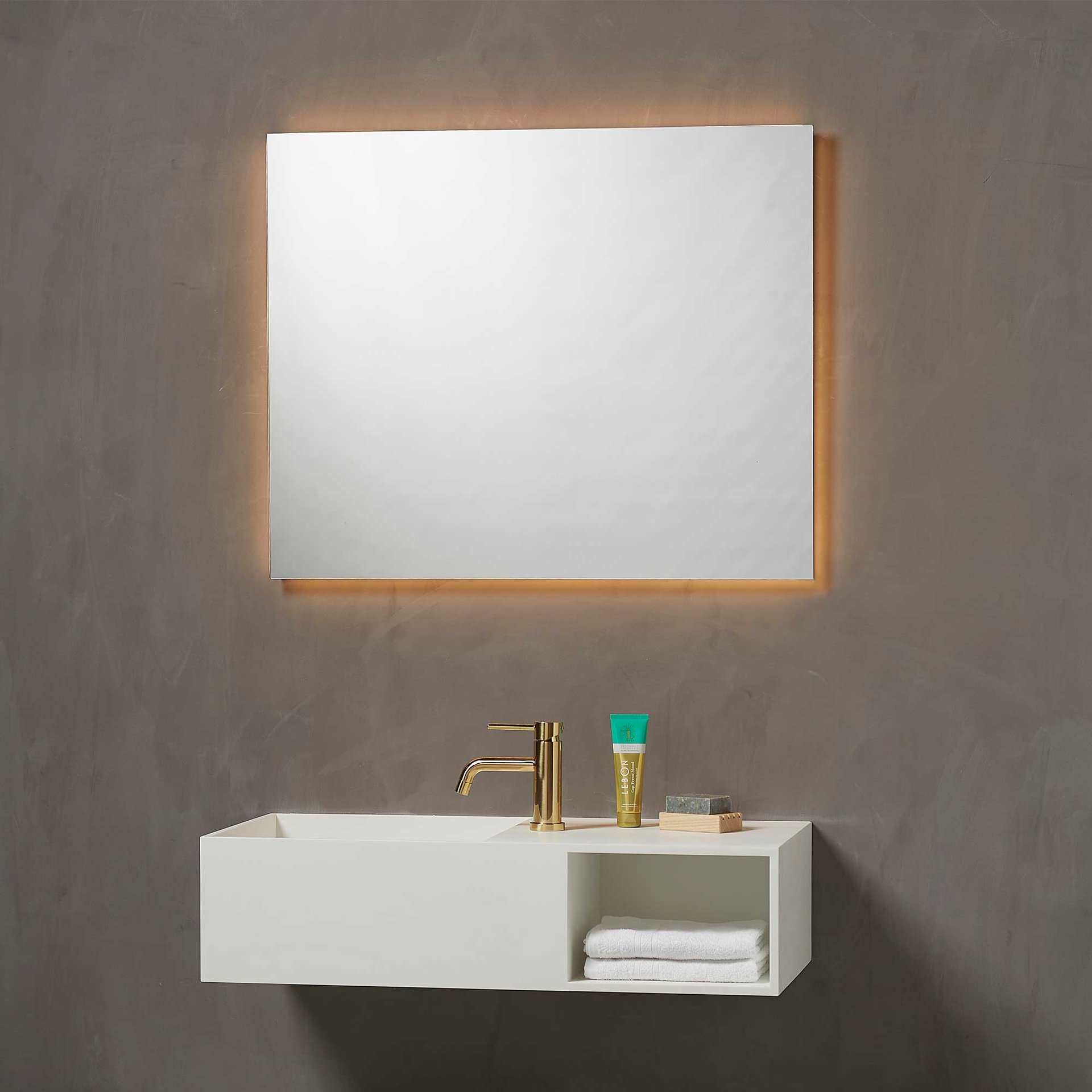 9144879 LOEVSCHALL SPEJL NIBE 80X75CM 2