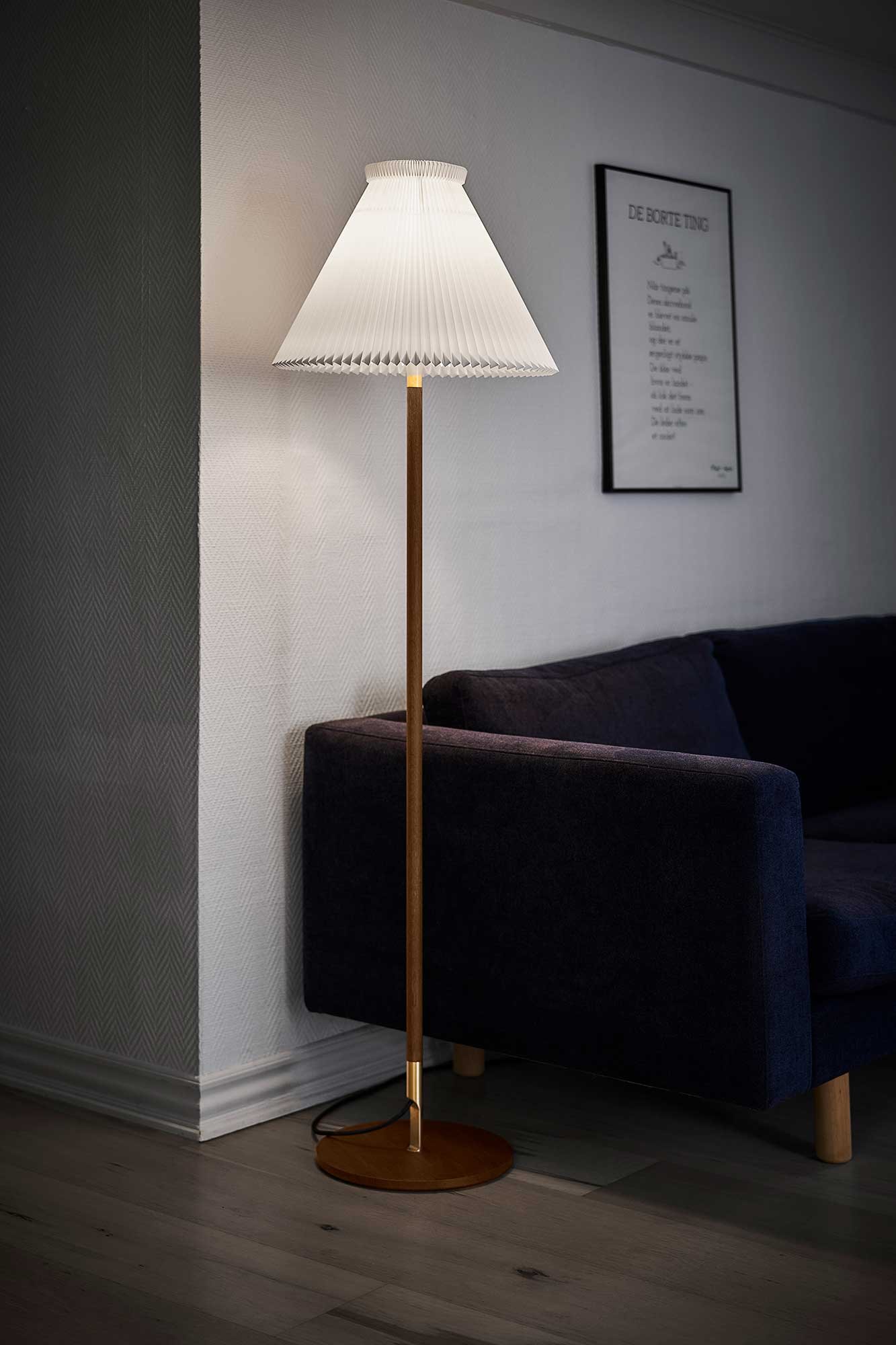 9145532 LE KLINT GULVLAMPE MODEL 328 2
