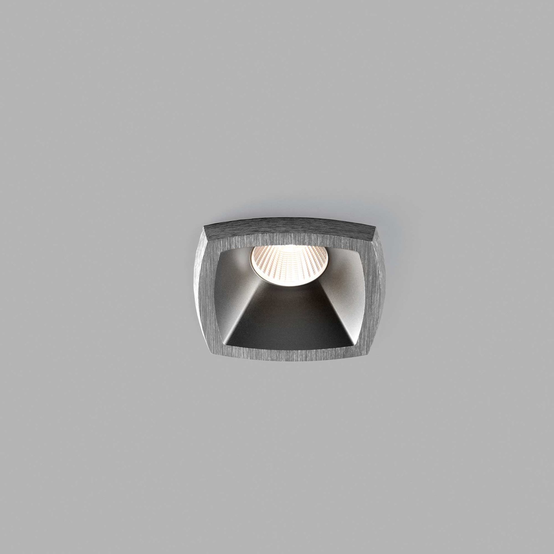 9145663 MIRAGE 1 Titanium 2