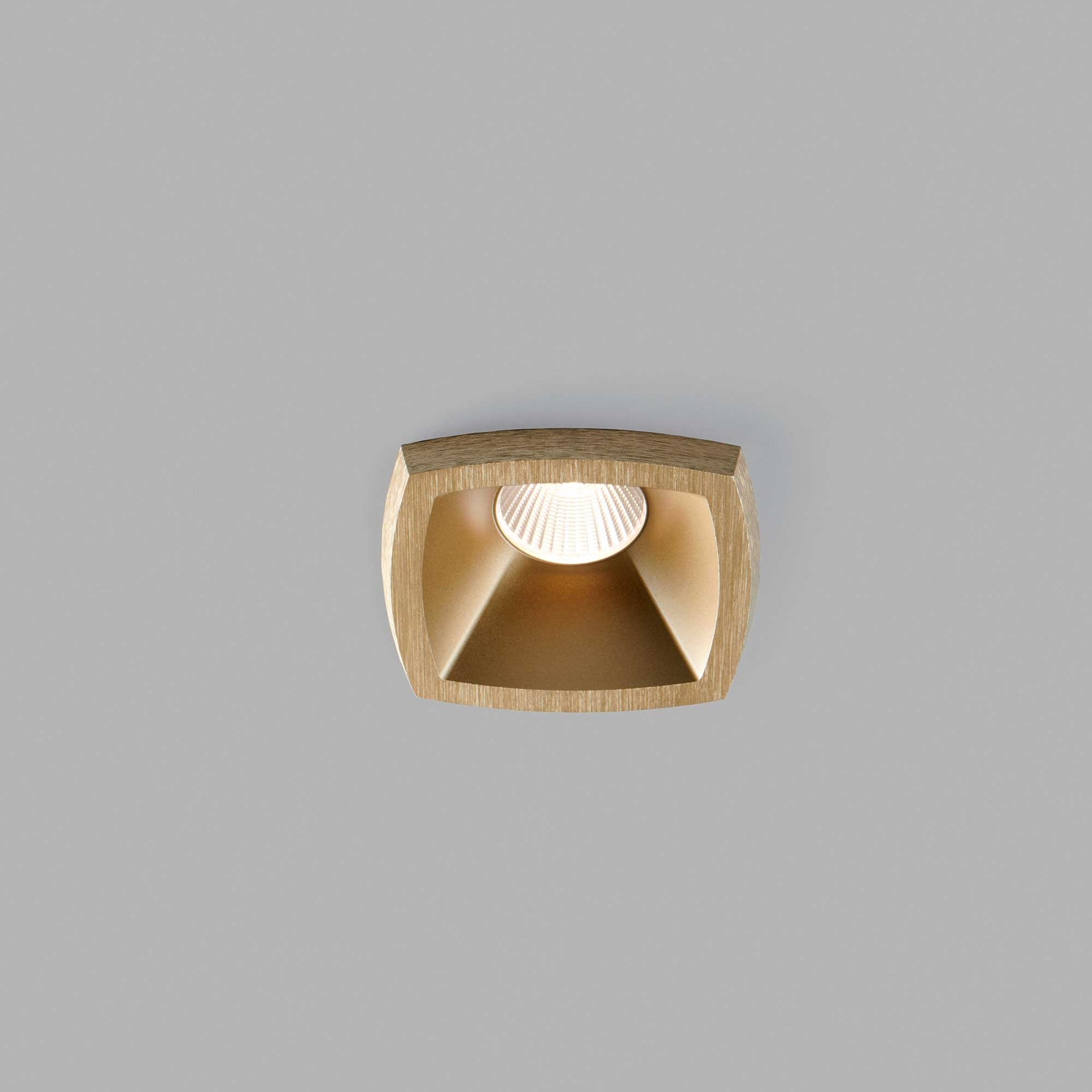 9145664 MIRAGE 1 Brass 2