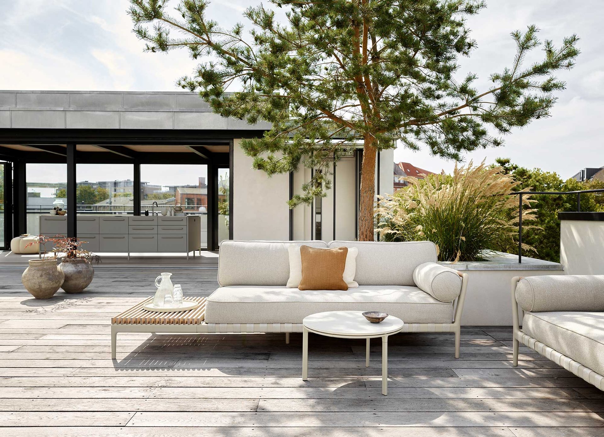 9146003 VIPP720 OPEN AIR HAVESOFA