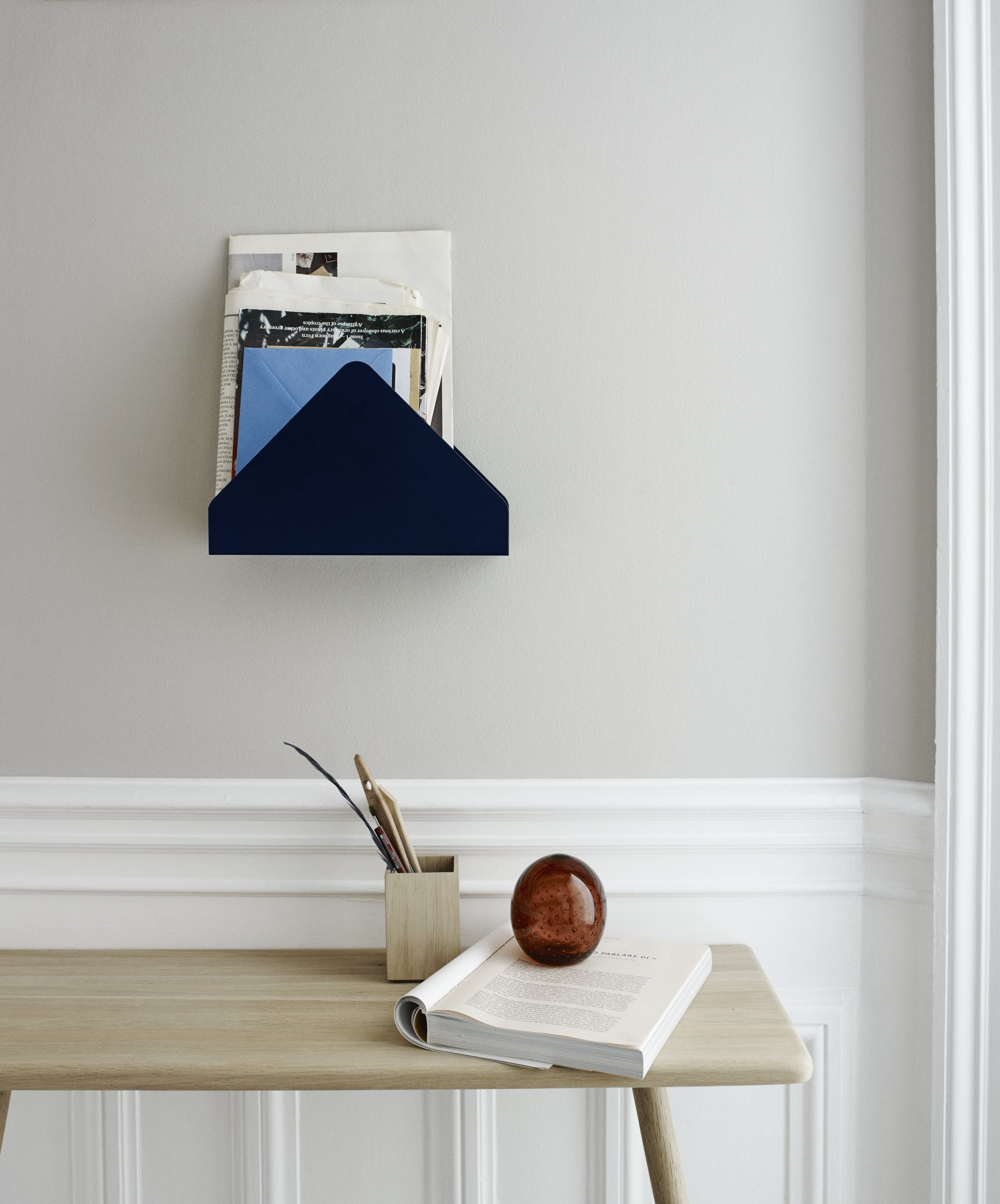 9118876 SKAGERAK KUVERT HYLDE KONGEBLÅ 30X14X19CM 3