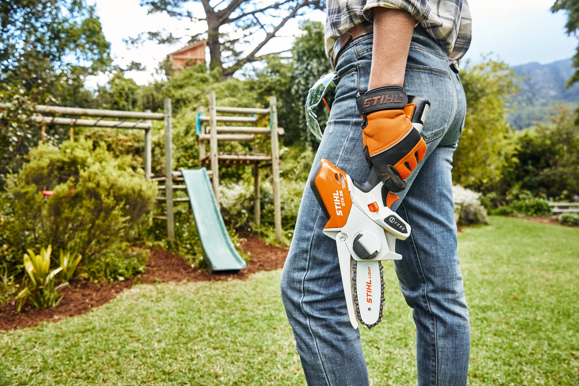 9139448 STIHL BATTERIHÅNDSAV 4