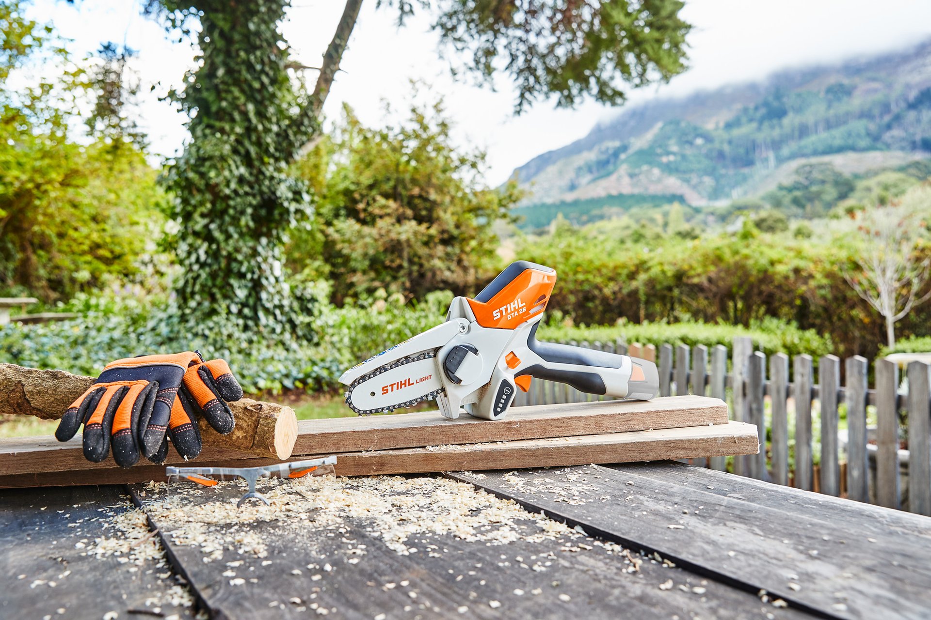 9139448 STIHL BATTERIHÅNDSAV 5