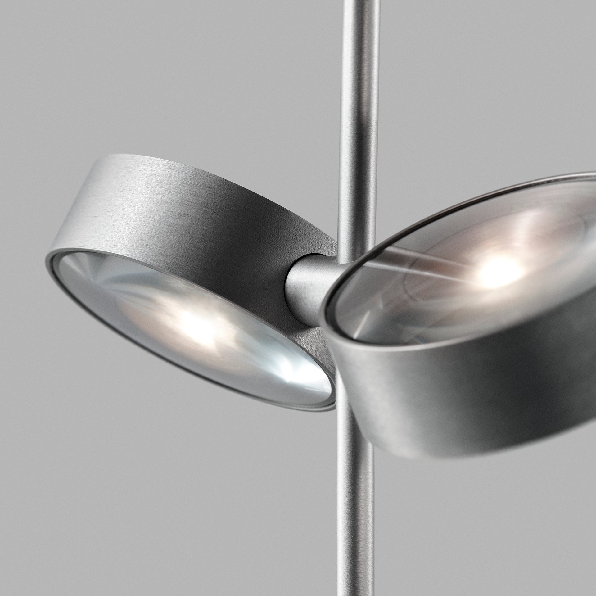 9141022 ORBIT FLOOR GULVLAMPE LED 2