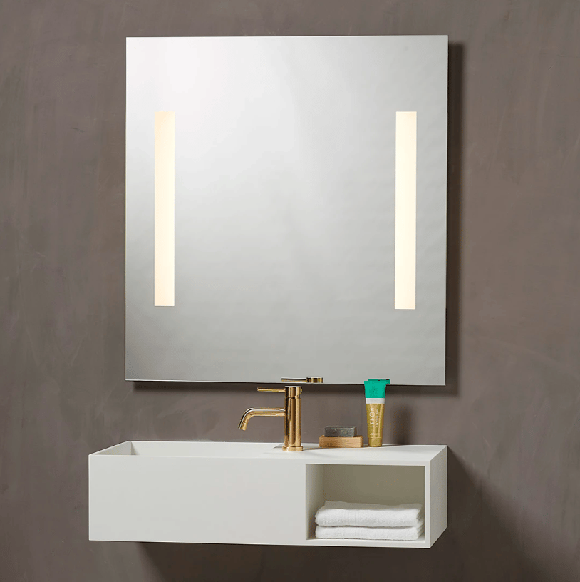 9144870 LOEVSCHALL SPEJL GODHAVN 80X85CM MED TO LYSFELTER