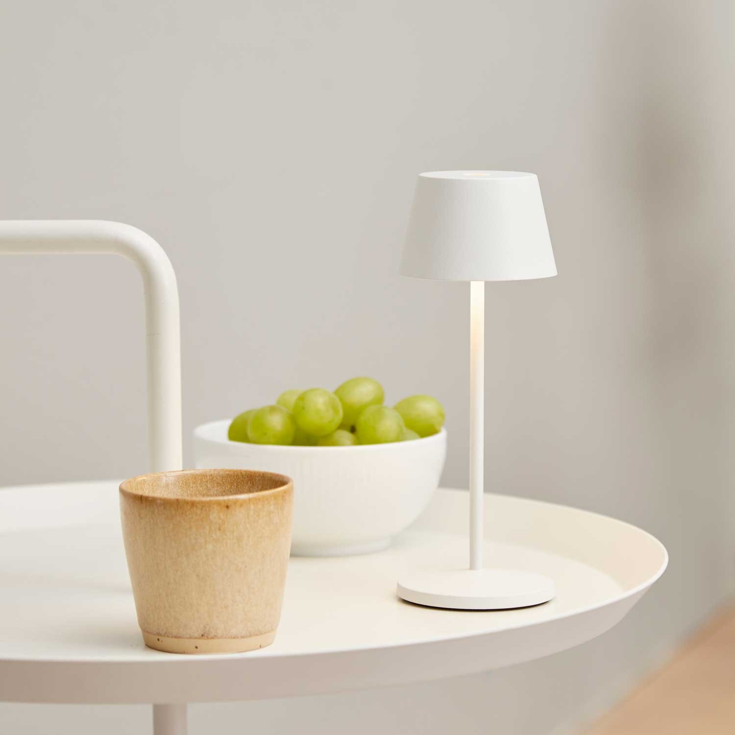 9145807 MODI MICRO BORDLAMPE HVID 1
