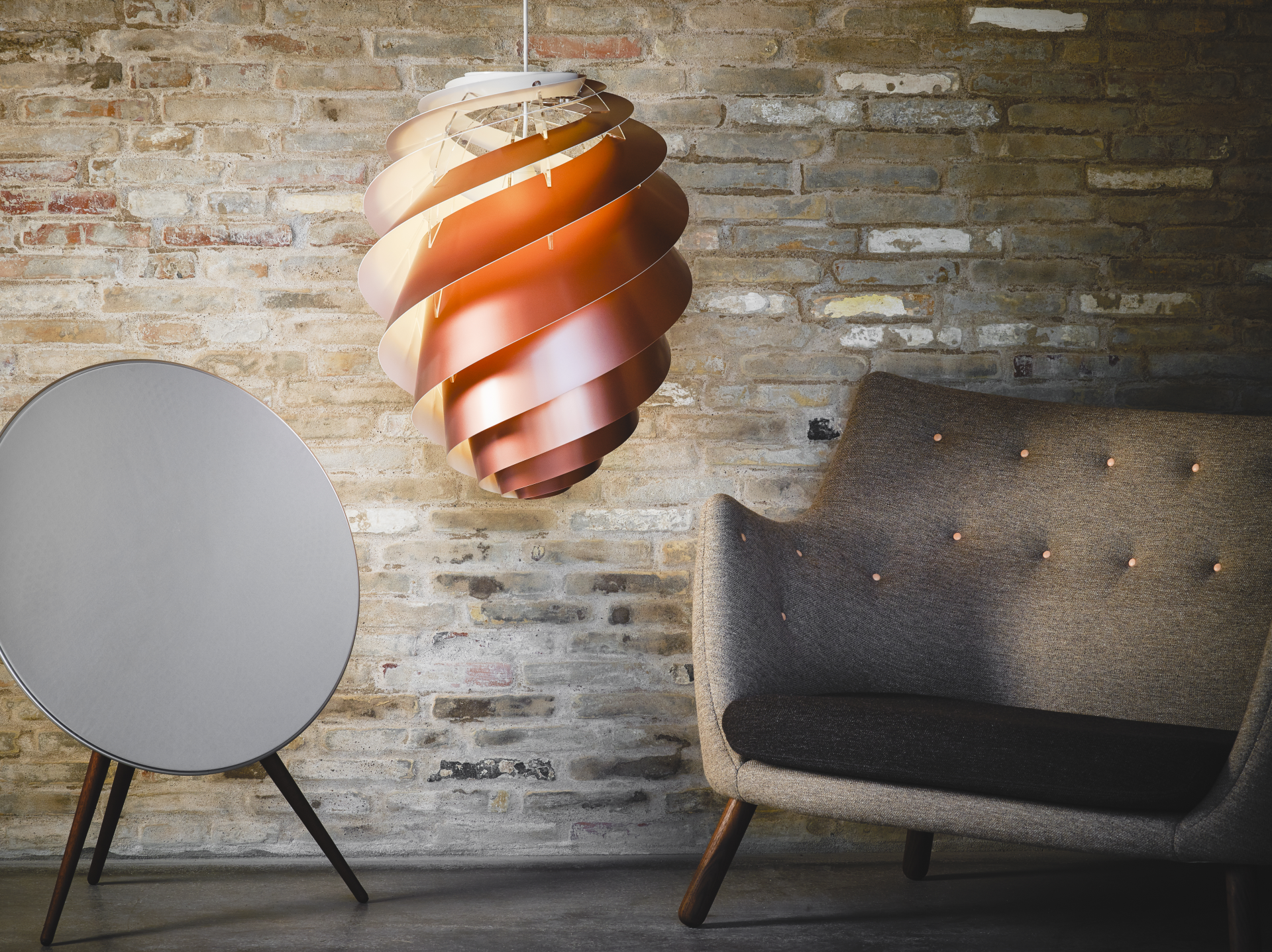9108591 LE KLINT SWIRL 2 PENDEL LARGE KOBBER Ø55CM 1