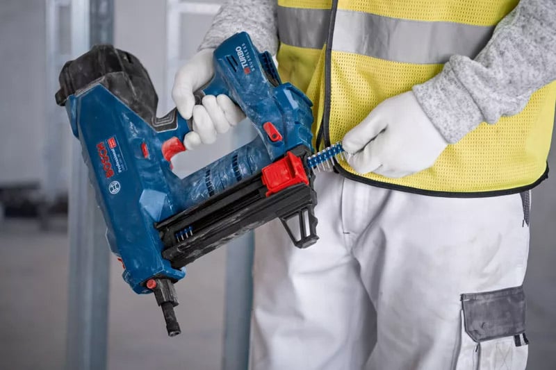 7442842 BOSCH 18V BETONSØMPISTOL 3