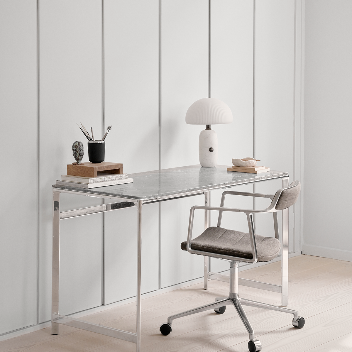 9146229 VIPP430 STUDIO DESK 60X125CM OCEAN GREY5