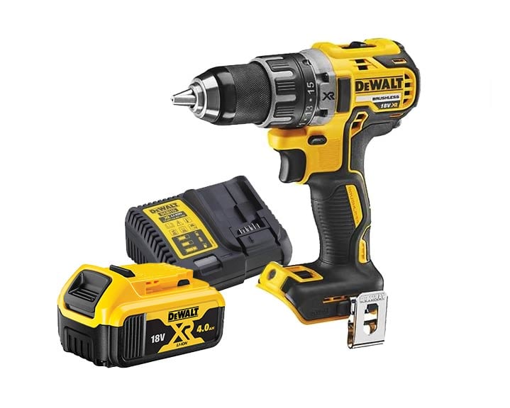 00784 DEWALT 18V BOREMASKINE INKL.