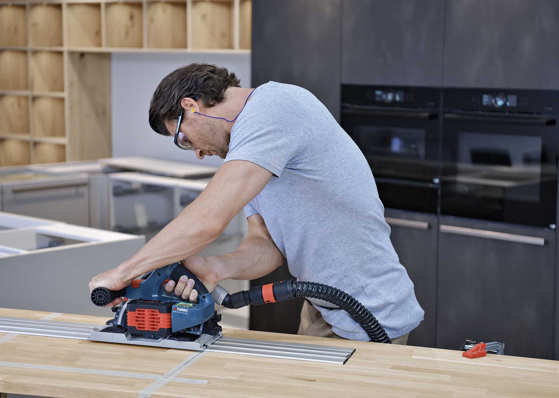 7425980 BOSCH 18V STARTERSÆT PROCORE 1