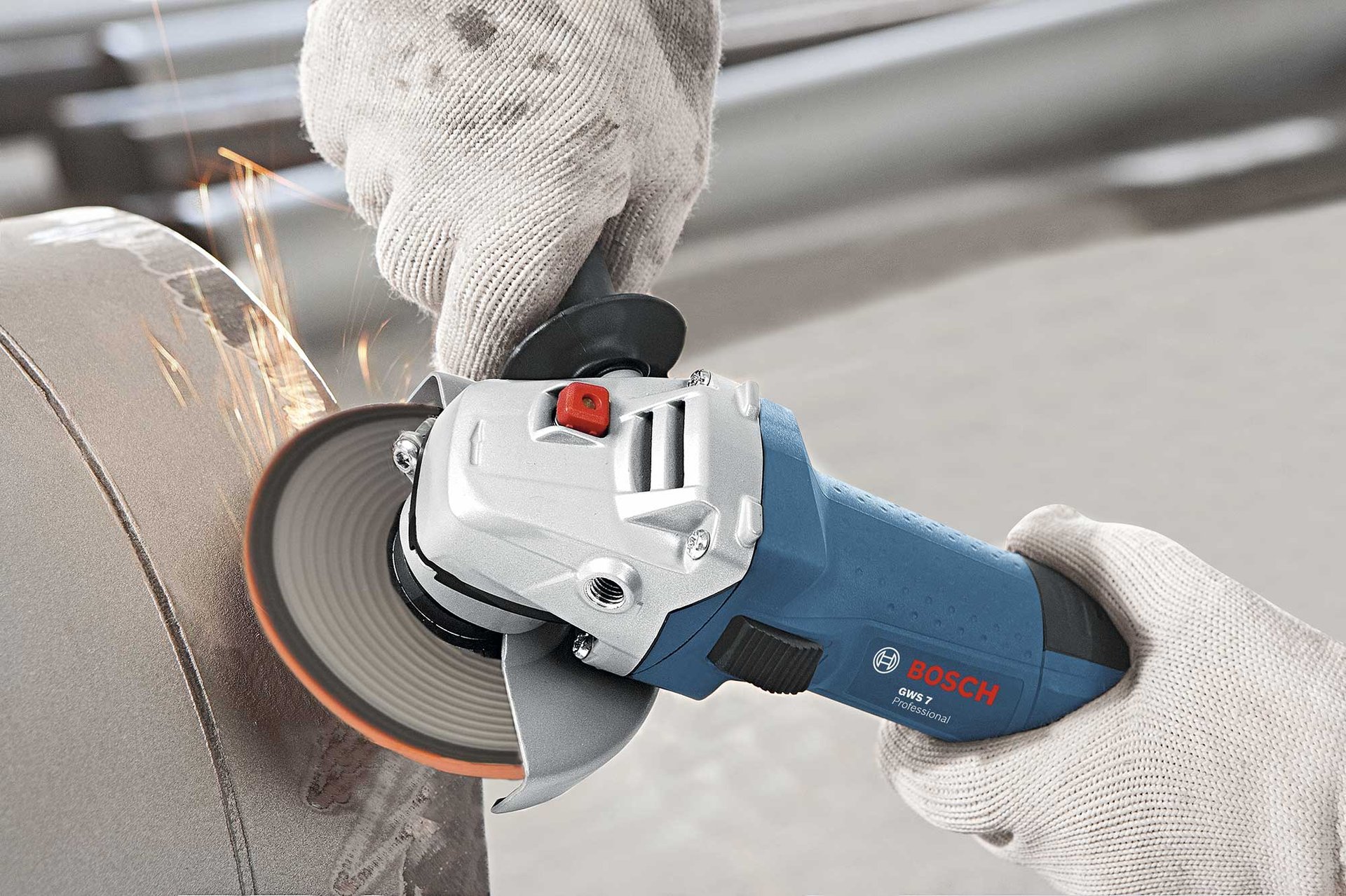7437370 BOSCH VINKELSLIBER GWS 7 115 E 1