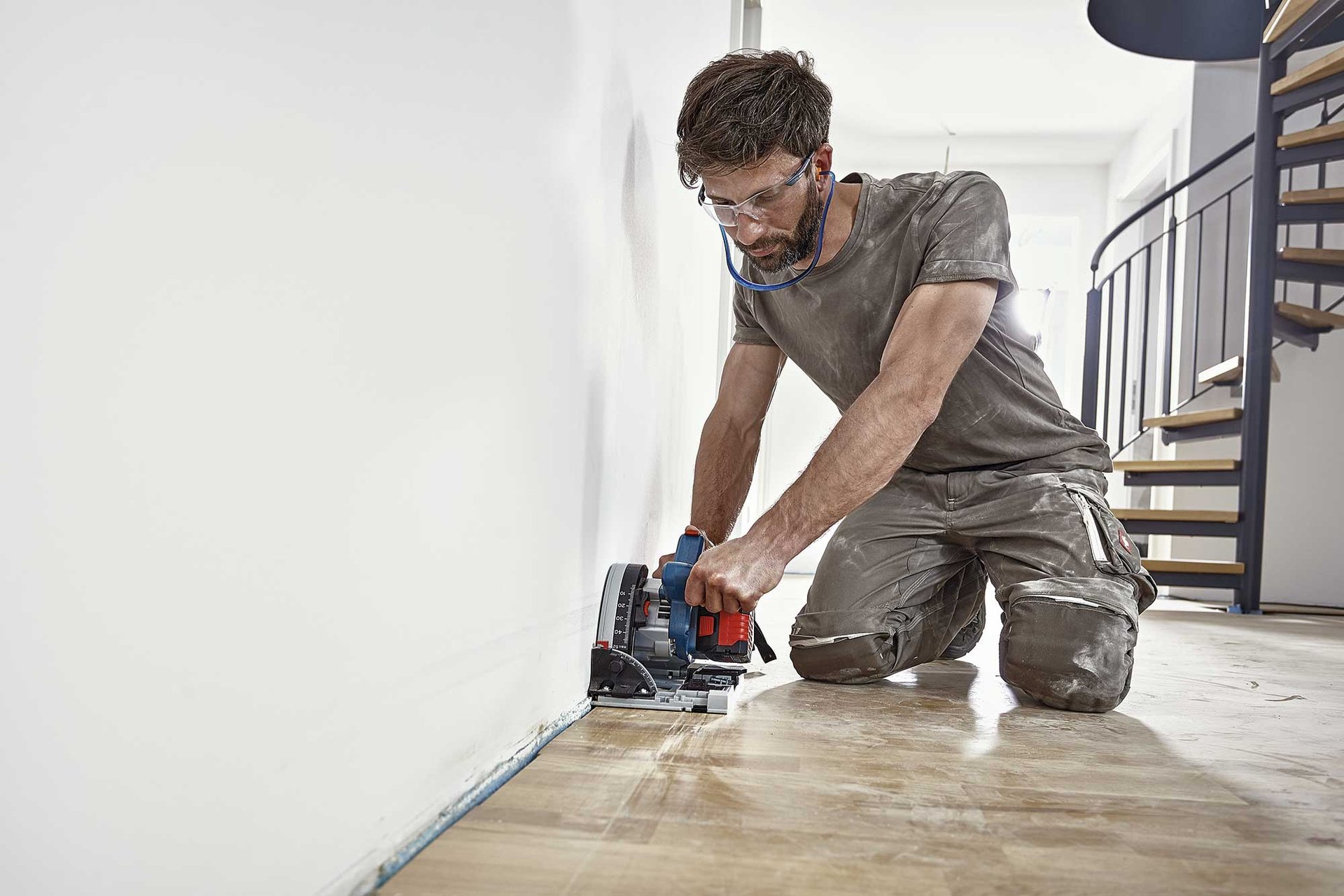 7438371 BOSCH 18V DYKSAV GKT 18V 52 2