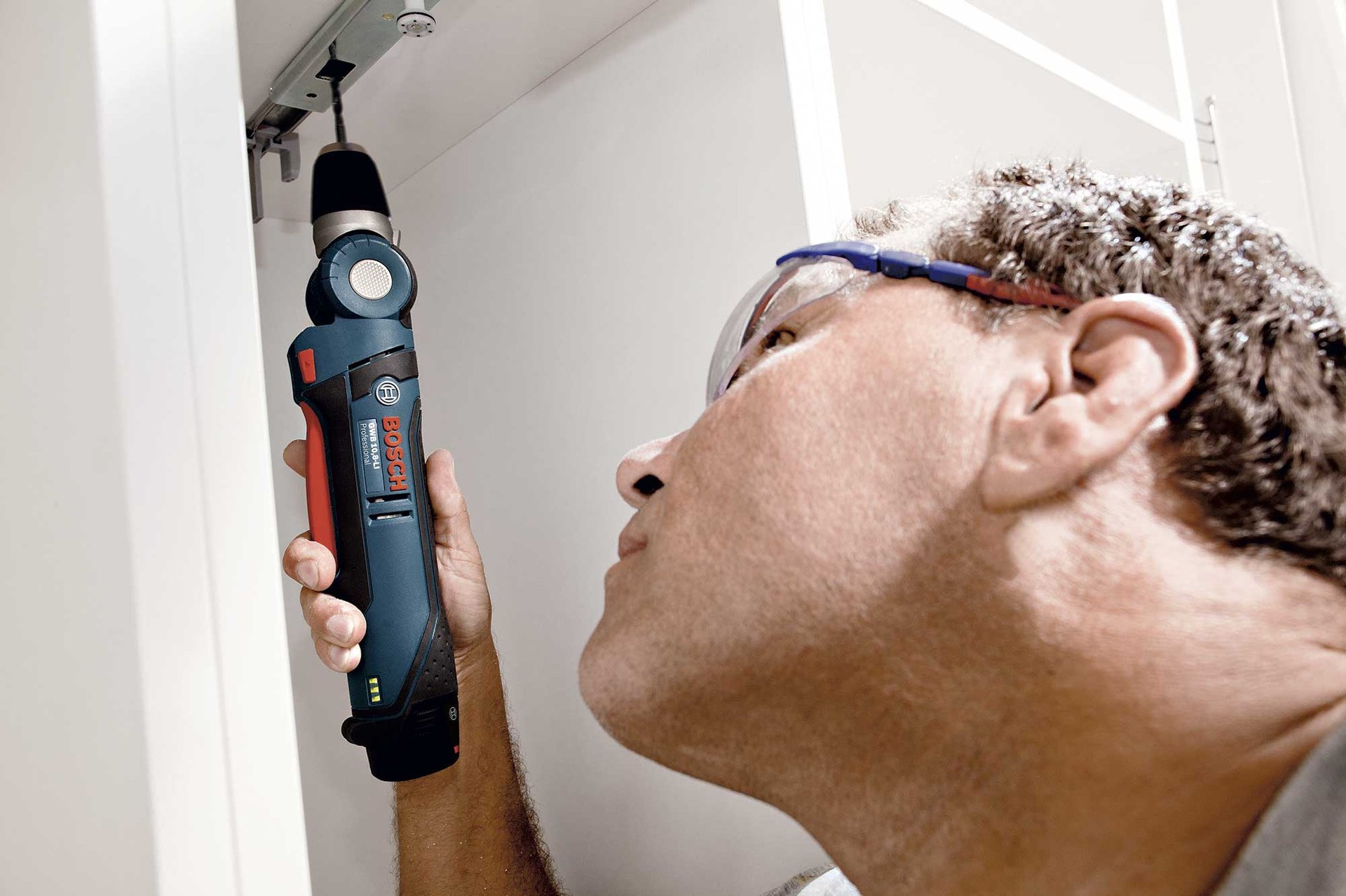 7434285 BOSCH 12V VINKELBOREMASKINE 3