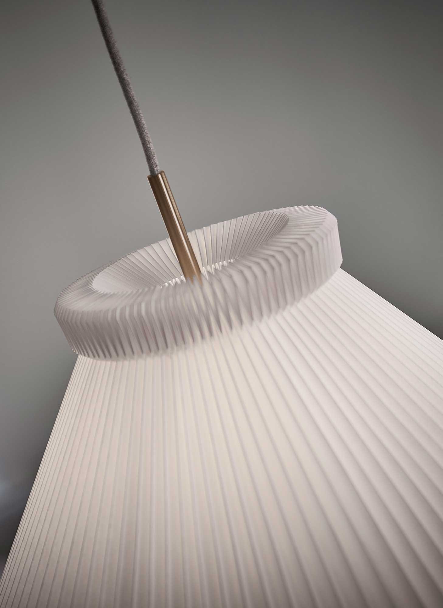 9147040 LE KLINT PENDEL MODEL 1 L30CM MESSING PAPIR 2