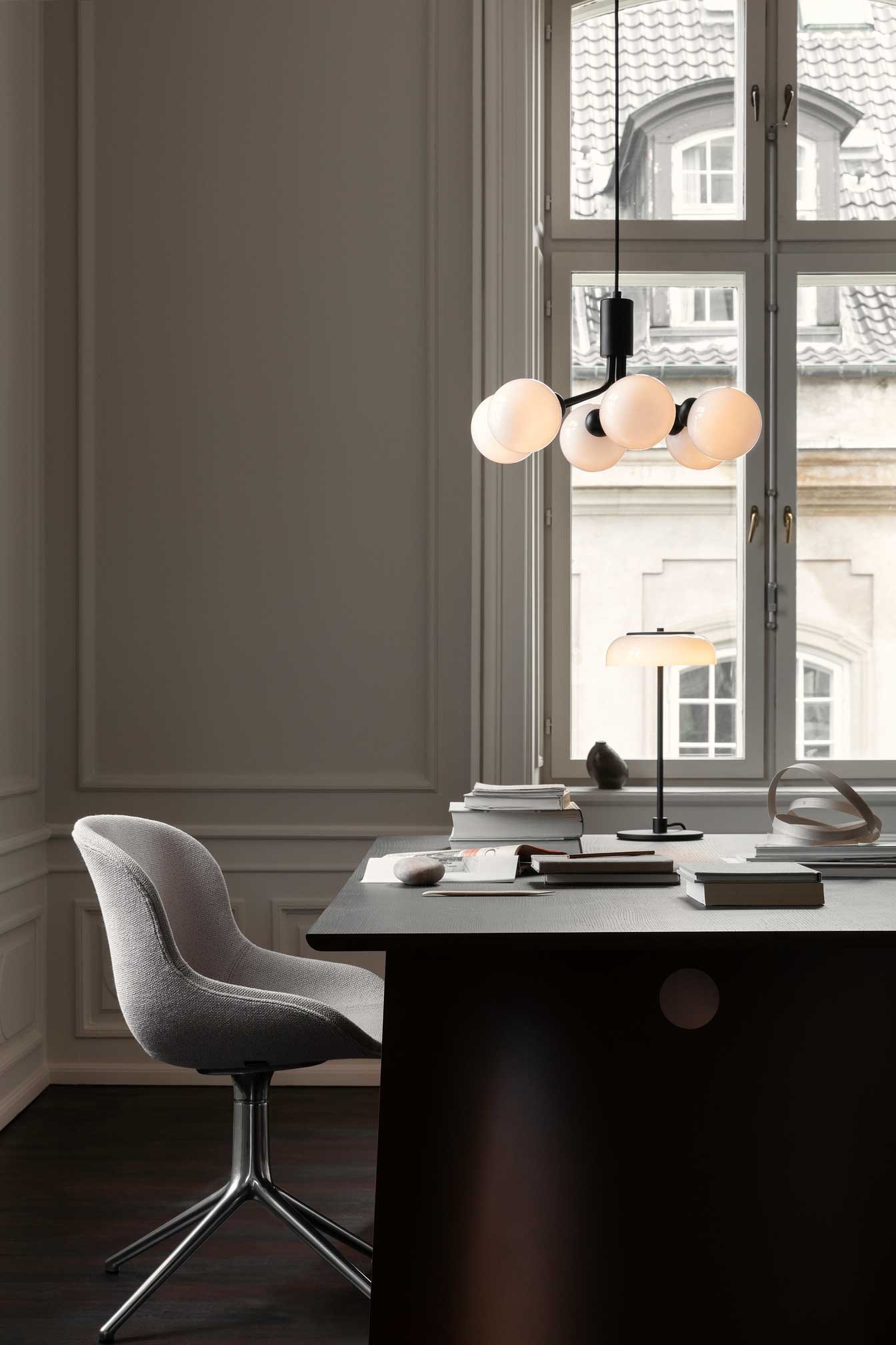 9146988 NUURA APIALES 6 LOFTLAMPE SATIN BLACK OPAL 2
