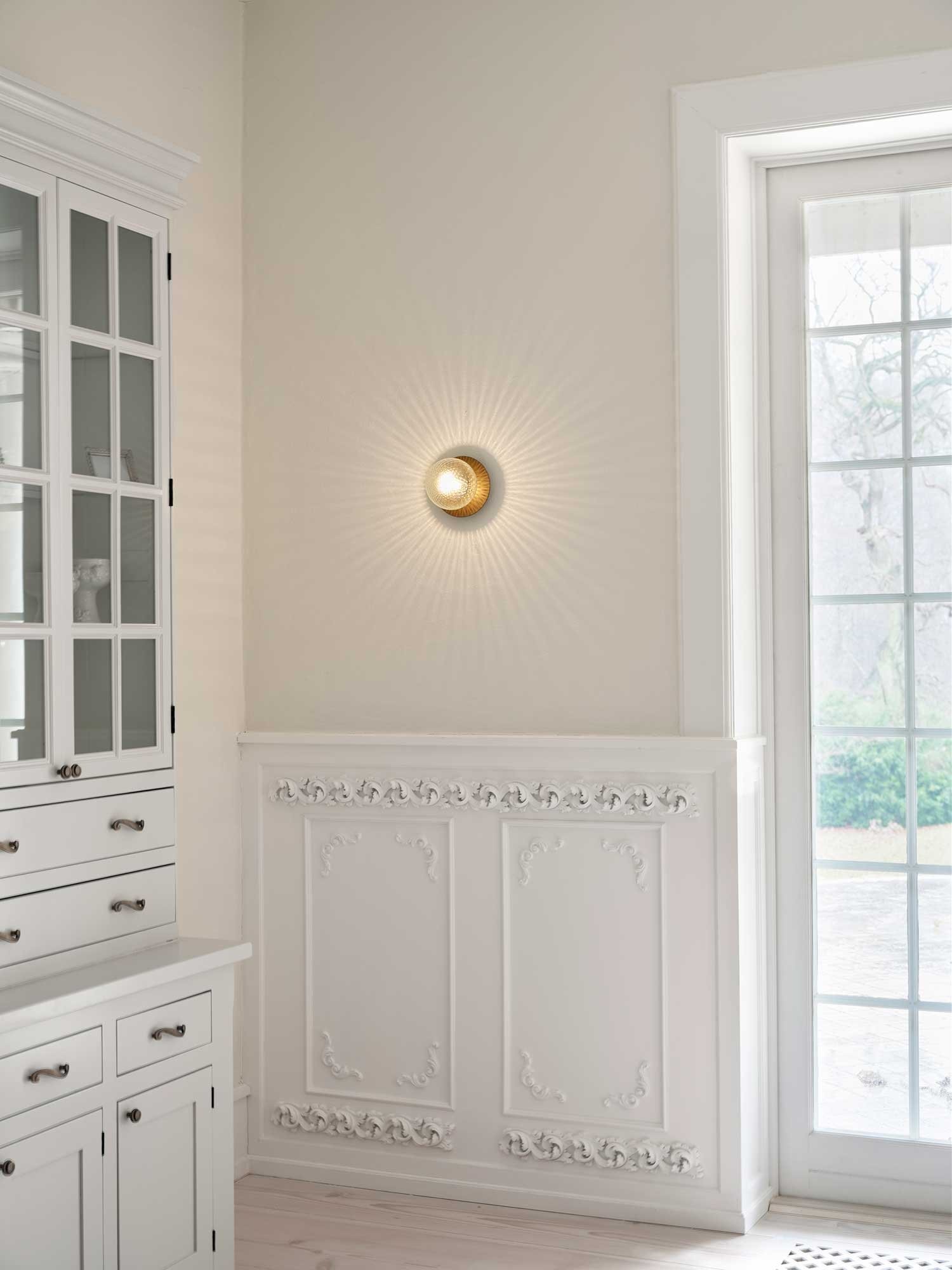 9146949 NUURA LIILA 1 MEDIUM VÆG LOFTLAMPE IP44 DARK BRONZE OPTIC CLEAR 3
