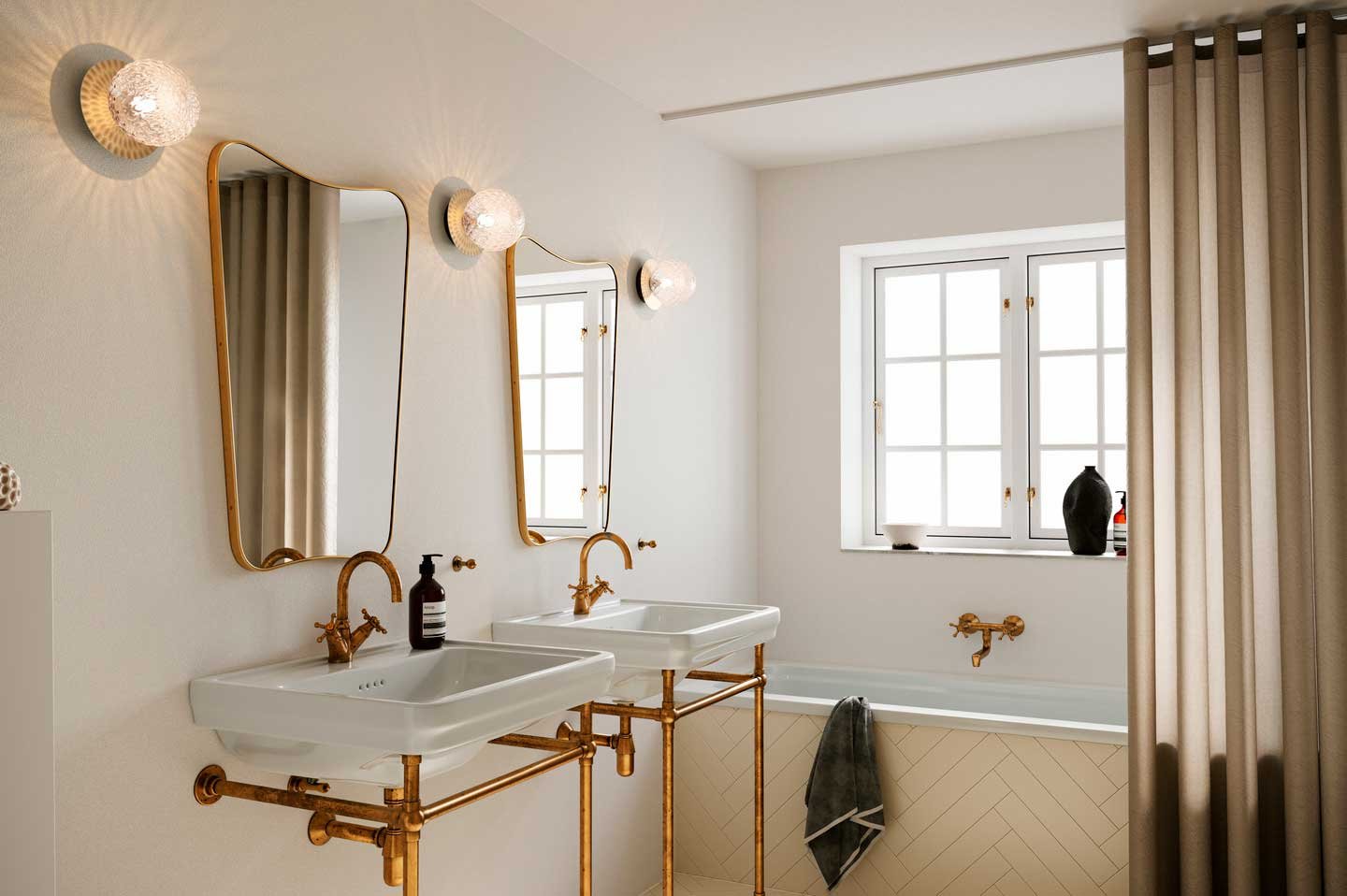 9127337 NUURA LIILA 1 MEDIUM VÆG LOFTLAMPE IP44 NORDIC GOLD OPTIC CLEAR 5