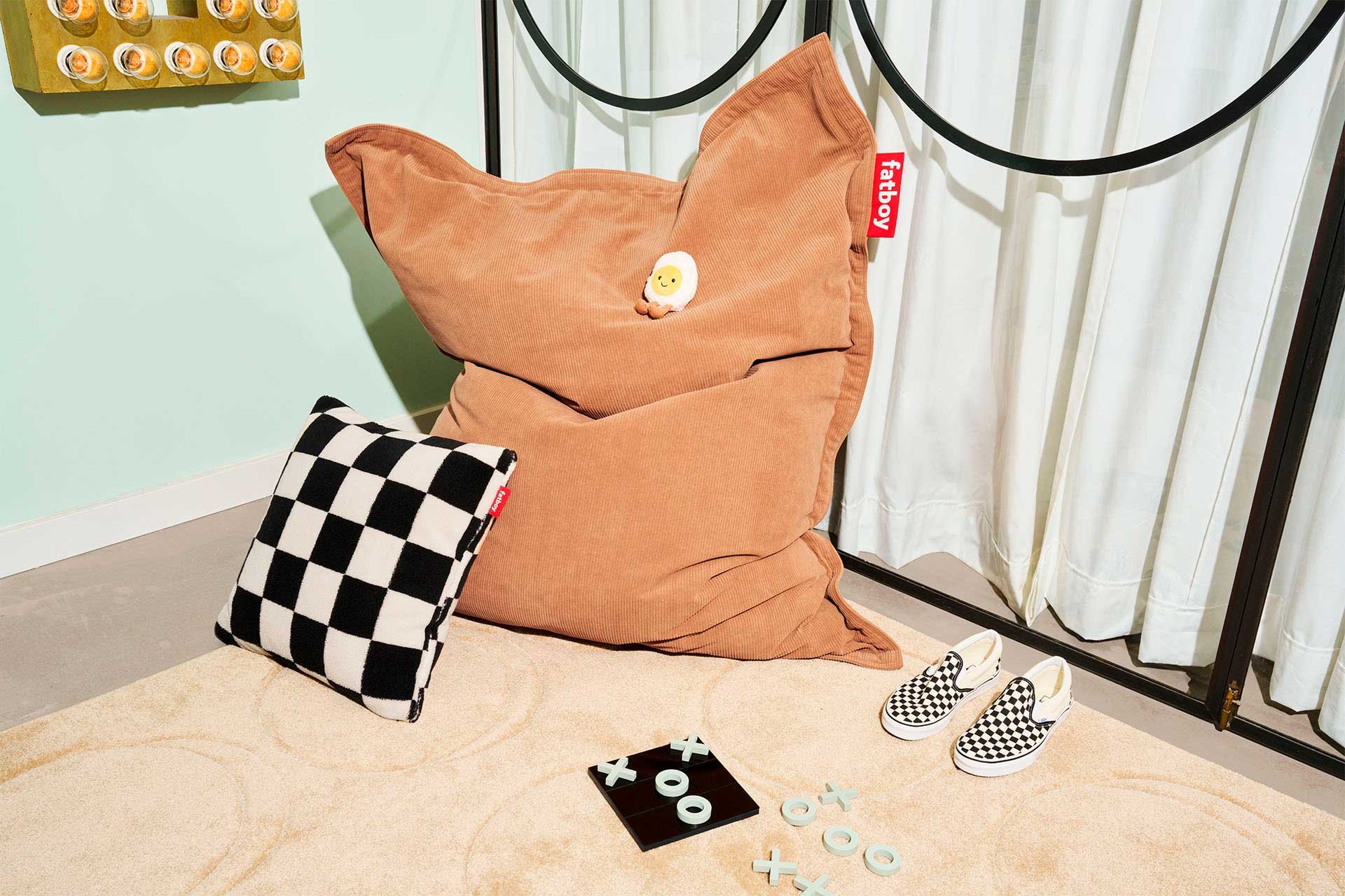 9147265 FATBOY ORIGINAL SLIM CORD RECYCLED SÆKKESTOL TEDDYBEAR INDOOR 4