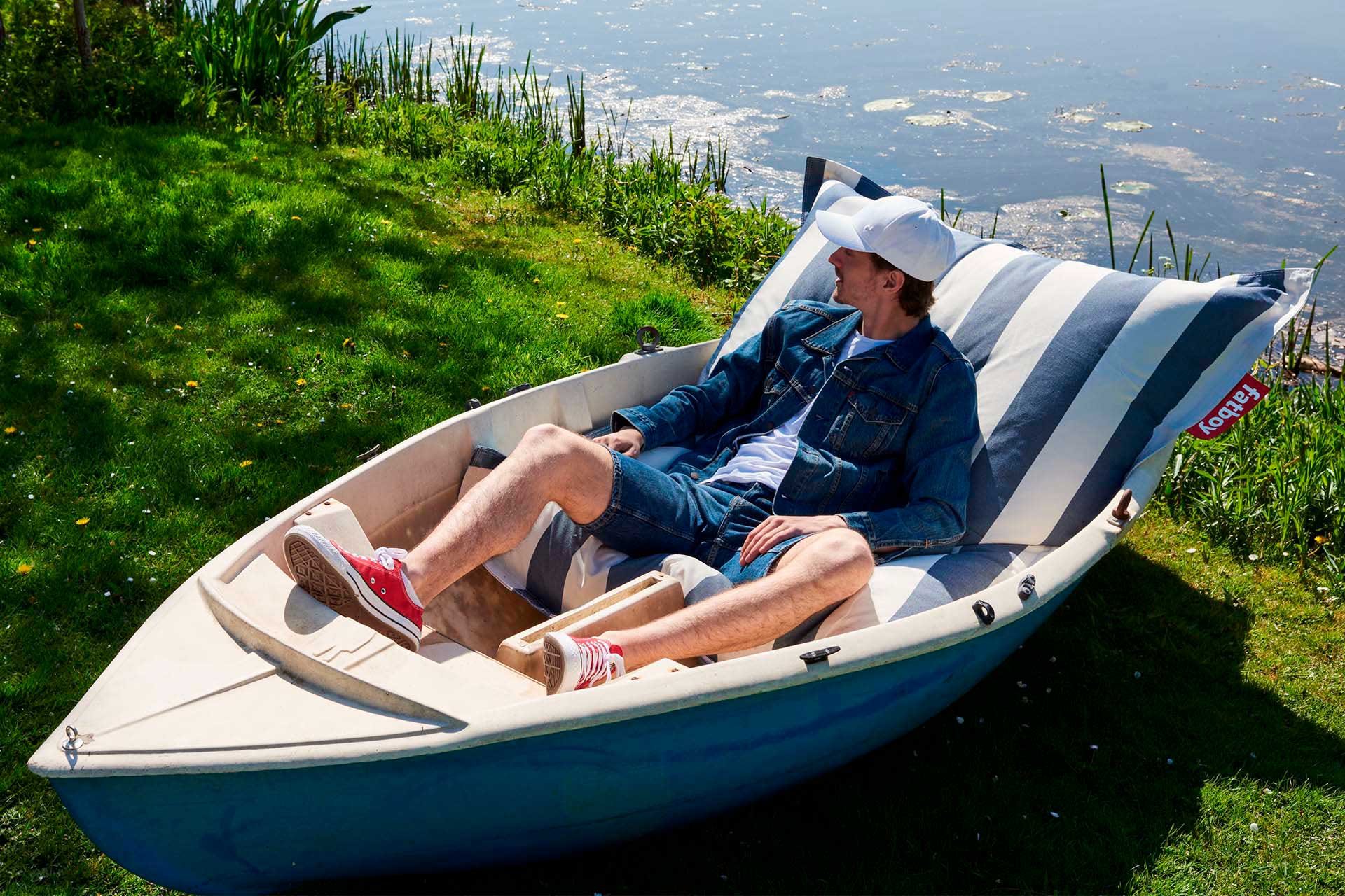 9147248 FATBOY ORIGINAL STRIPE OCEAN BLUE SÆKKESTOL OUTDOOR 4