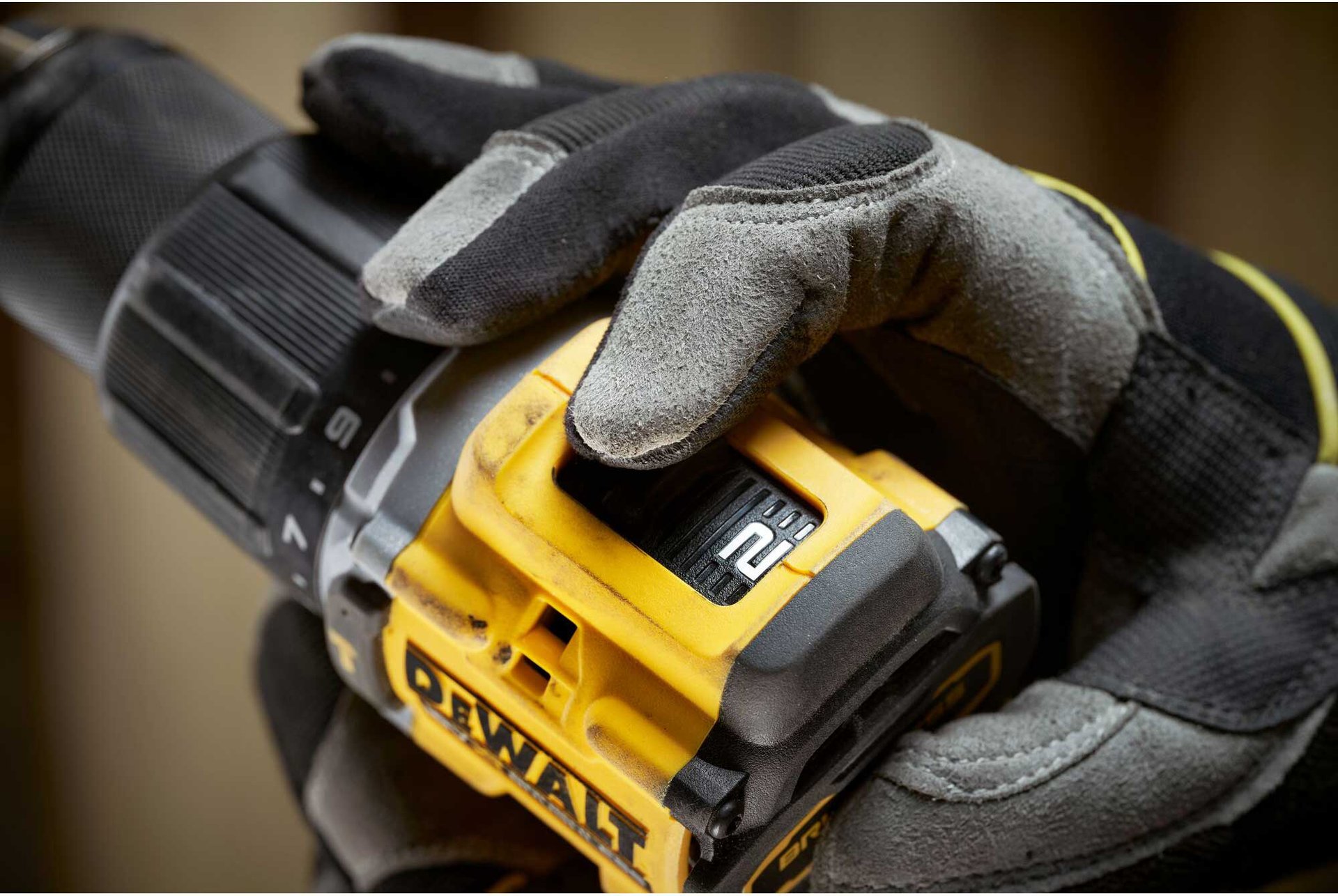 2457469 DEWALT 18V SLAGBOREMASKINE 4