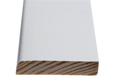HT33 FORKANTLISTE 1RK 5X27MM FYR HVIDMALET RAL 9010 - 300 CM - FSC® MIX CREDIT